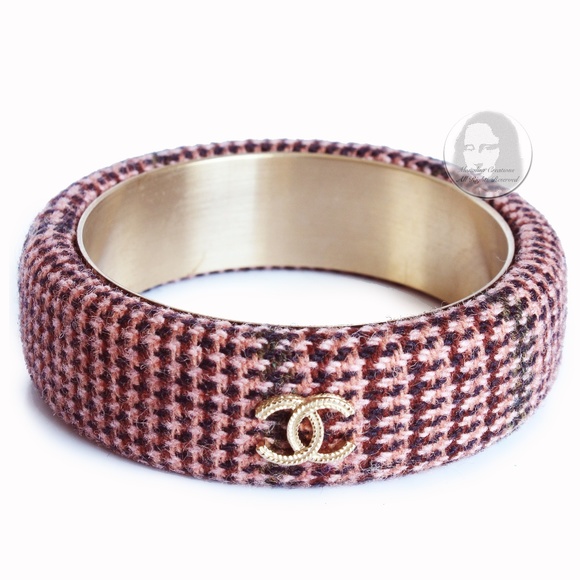 Chanel Bracelet Bangle 13A Pink Multicolor Tweed Knit with Gold CC Logo in Box - Picture 10 of 14